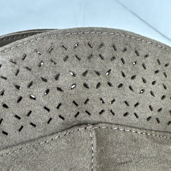 Violet & Red Jackson Women's 10 Lazer Cut Topline Bootie Taupe NWOB 9320 - Picture 8 of 15